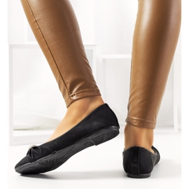 Ženske crne balerinke marke Tonia crno 2