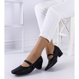 BM Crne salonke s Cilka remenom crna 1