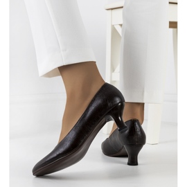 Smeđe klasične Vinarnik pumpe smeđa 1