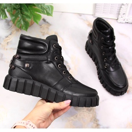 Ženska platformašica s crnim Potocki ukrasom crno 1