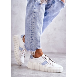 Ženske sportske kožne cipele na vezanje bijele i plave Ariva bijela 1