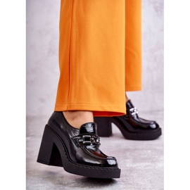 Lakirane cipele na masivnom stupu Black Jaime crno 1