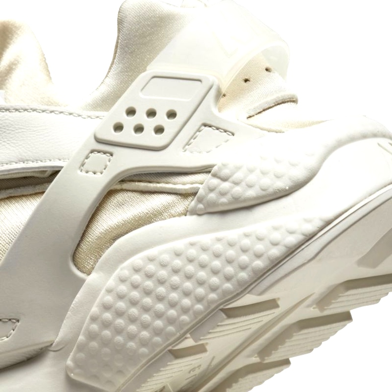Cipele Nike Air Huarache W DQ0916-001 bež 5