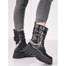 Shelovet radnice s ornamentima crno 2