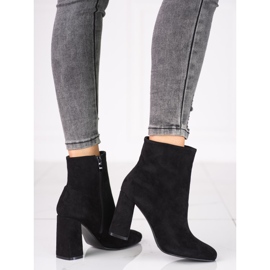 Ženske crne čizme na stup Shelovet od ekološkog antilopa crna 1