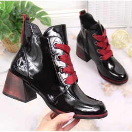 Crne lakirane izolirane ženske čizme crne Vinceza JAN147A crna 1