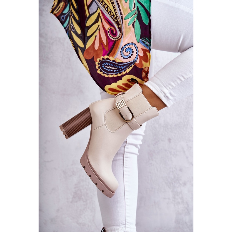 FE1 Kožne čizme na stupu s ukrasnim remenom, bež Maresol 2