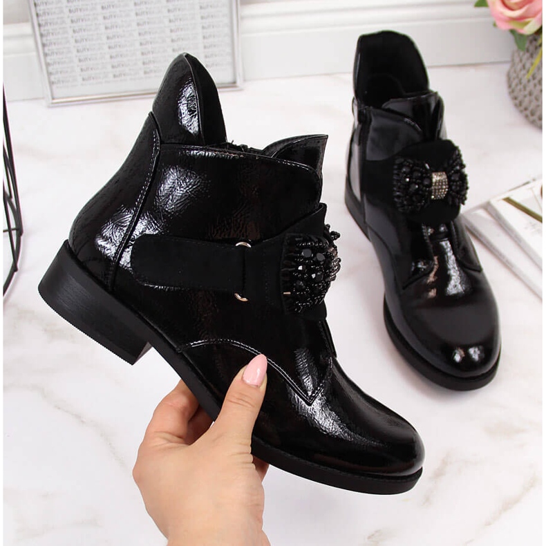 S.Barski Ženske izolirane lakirane čizme s crnom mašnom S. Barski 2