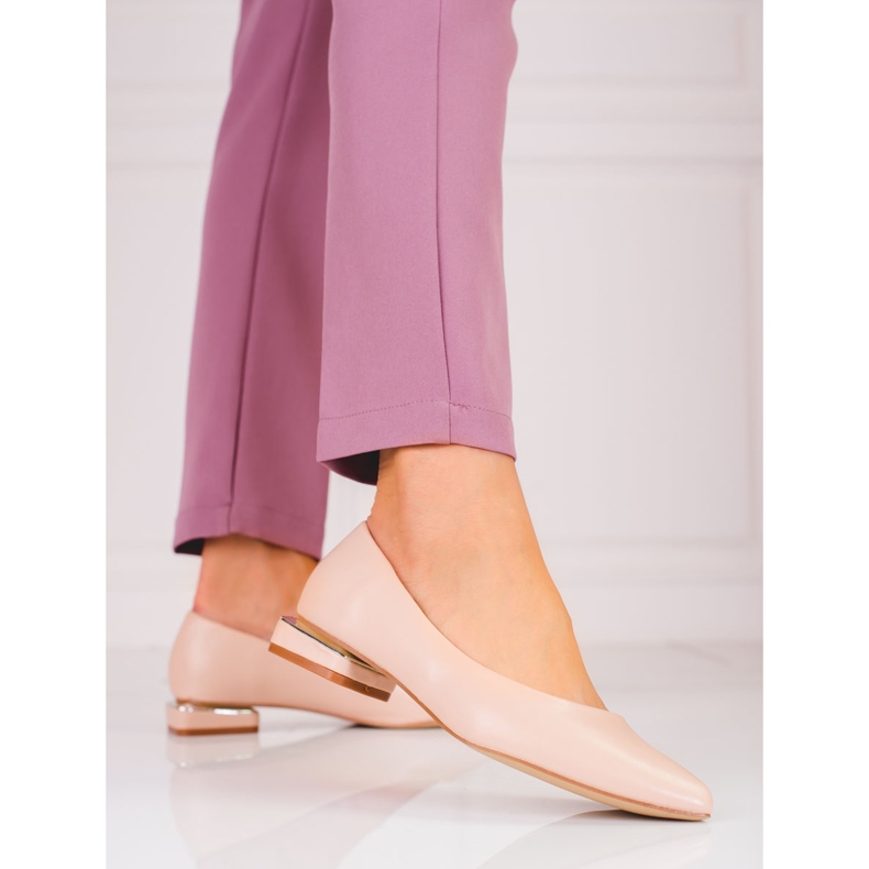 Ženske bež salonke na nisku petu Shelovet 1