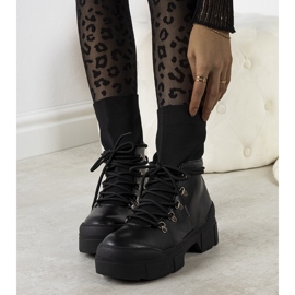 Passo ženske planinarske cipele crne boje crno 1