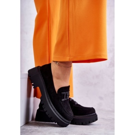 Ženske cipele od brušene kože s crnim ukrasom crno 2