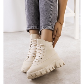 Nurbi ženske planinarske čizme bež boje 1