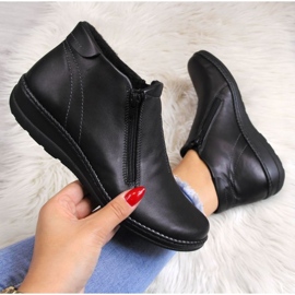 Udobne kožne čizme Helios W 642 crna 1