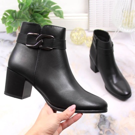 Sergio Leone Crne, izolirane Jodhpur čizme od Sergia Leonea crna 1