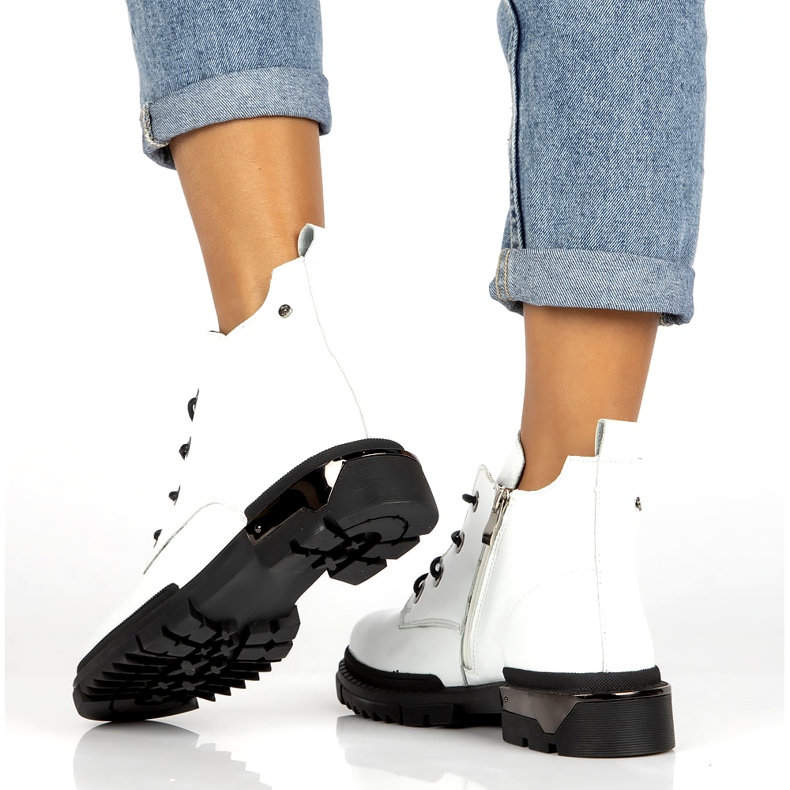 Filippo DBT4173 Izolirane lakirane čizme, bijele bijela 5