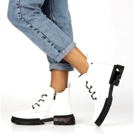 Filippo DBT4173 Izolirane lakirane čizme, bijele bijela 3