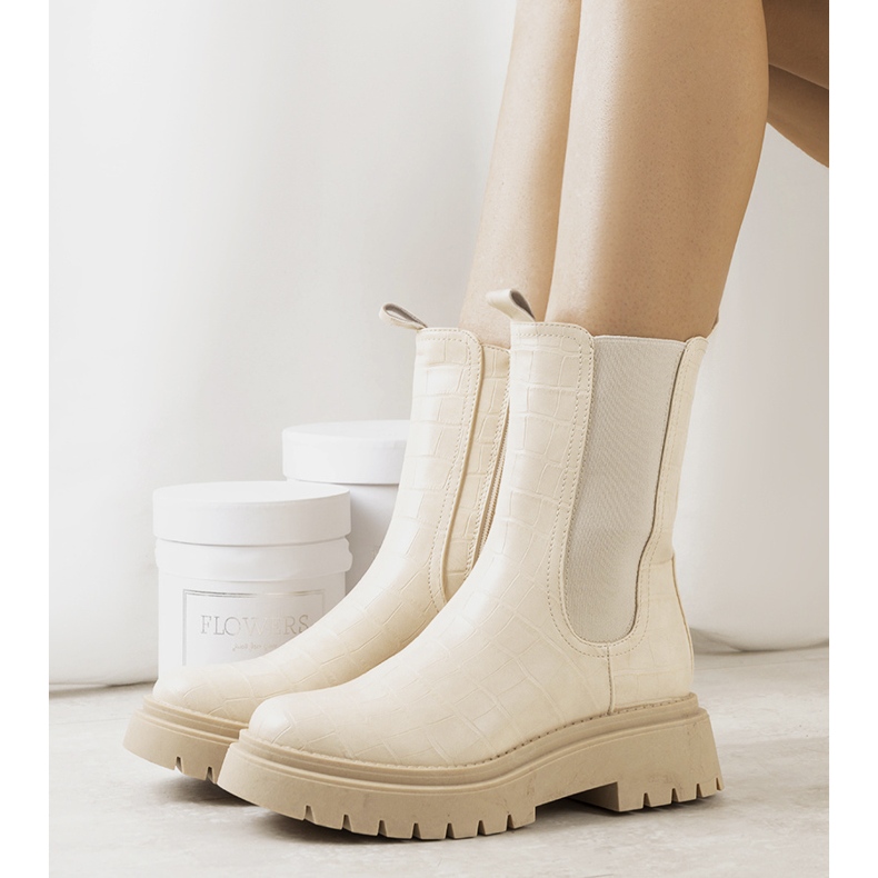 Bež čizme na Timaru platformi 1