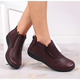 Udobne kožne čizme za žene izolirane bordo Helios smeđa 1