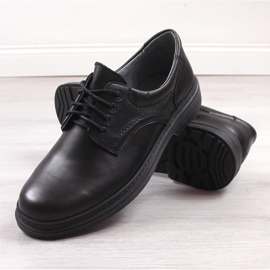 Udobne crne kožne cipele na vezanje za muškarce Helios crno 3