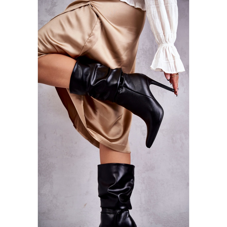 WS1 Čizme od naborane eko kože na visoku petu crne Caren S1707 crno 2