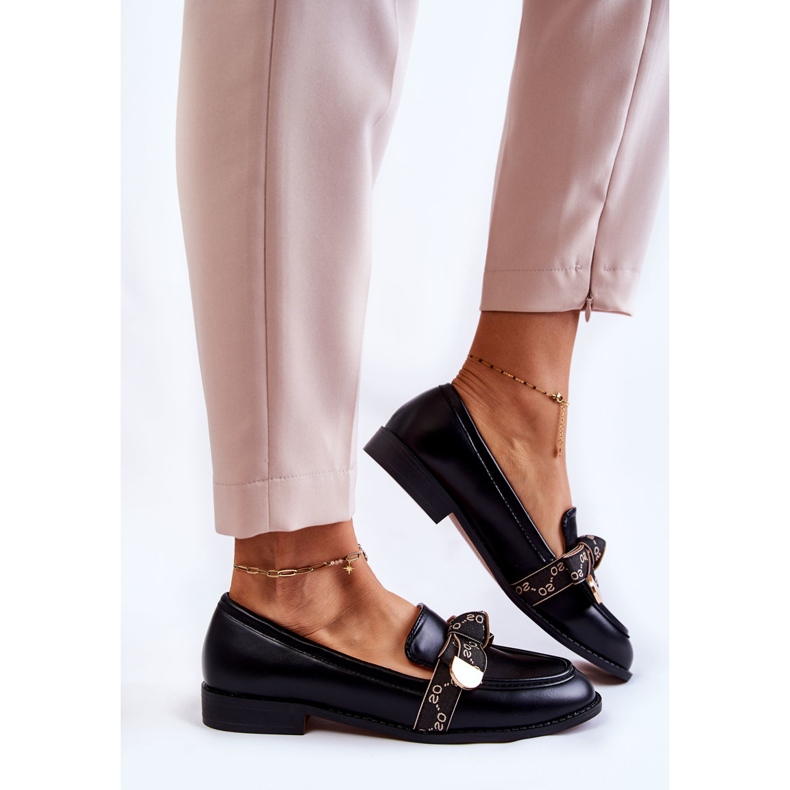 WS1 Ženske kožne mokasine s crnom Dayes mašnom crna 1