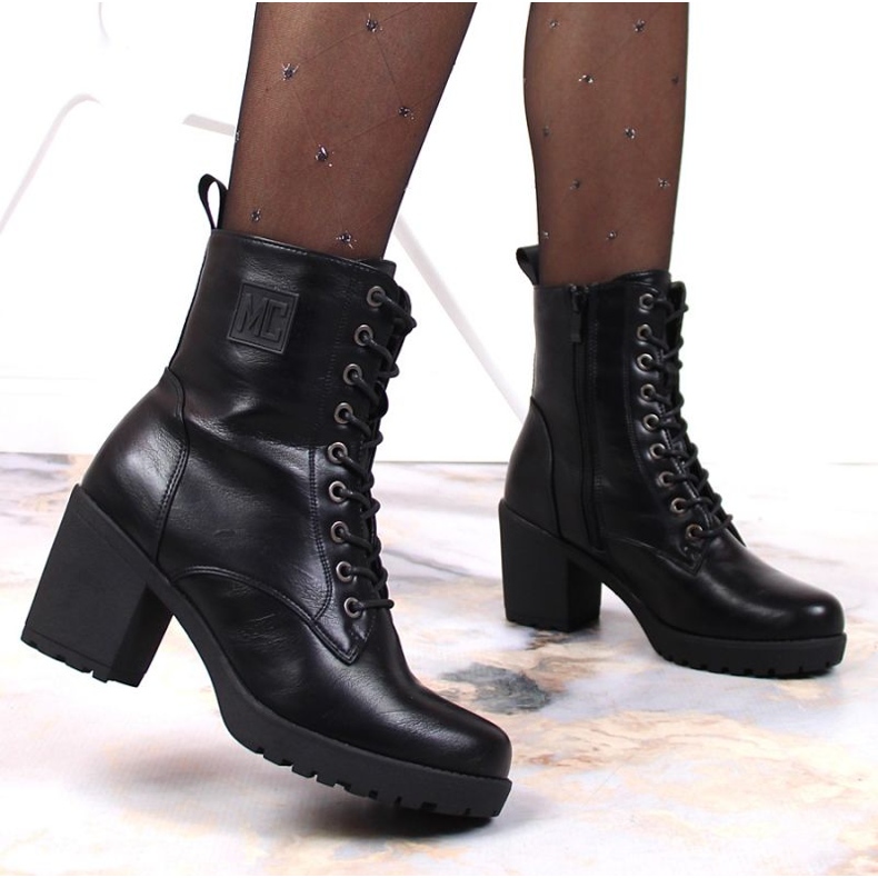 Čizme na vezanje s patentnim zatvaračem, izolirane Jezzi W JEZ140E crna 2