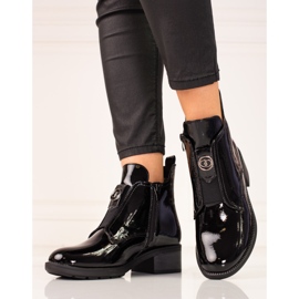 Ženske lakirane gležnjače s ravnom petom crna 1