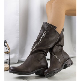 PA1 Smeđe čizme Castel smeđa 1