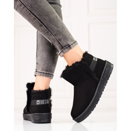 Kratke crne ženske čizme za snijeg od brušene kože Big Star KK274622 crno 2