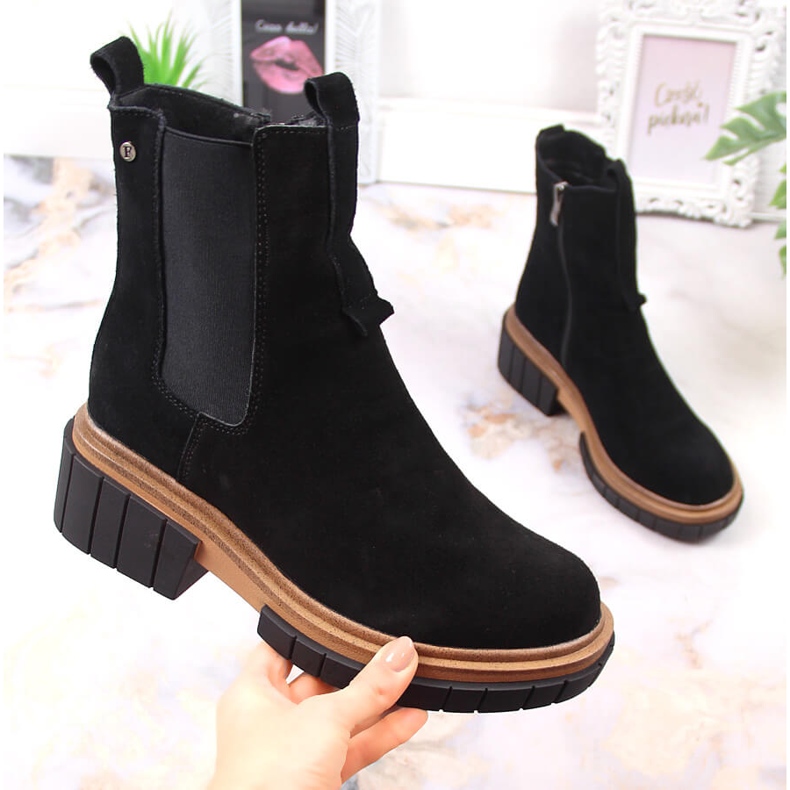 Kožne, antilop gležnjače za žene izolirane crne Filippo crna 1