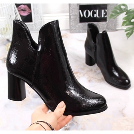 Ženske lakirane čizme na crnom toplom Jezzi stupu crna 1