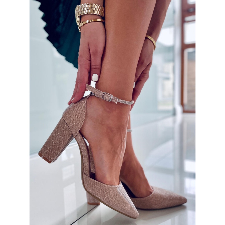 PA1 Svečane salonke na stupu Orchid Champagne zlatni 1