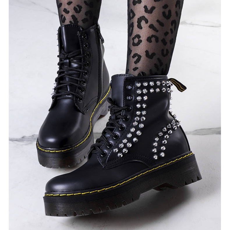 PA1 Crne čizme s Castello nitnama crno 2