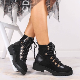 Crne ženske tople čizme eVento na vezanje crna 2