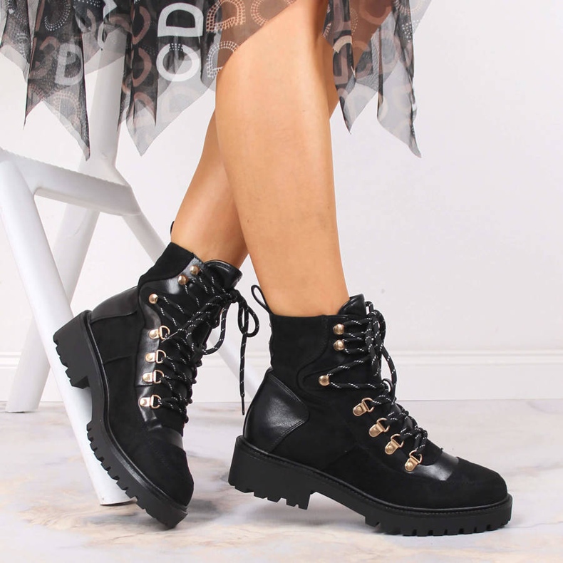 Crne ženske tople čizme eVento na vezanje crno 2