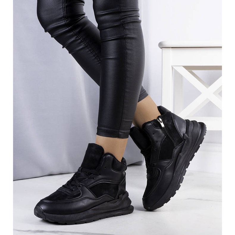 BM Crne izolirane tenisice iz Malverna crna 1