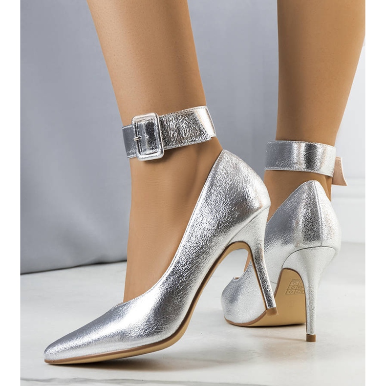 PA1 Srebrne metalik Janin igle srebro 1