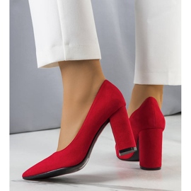 PA1 Crvene cipele na stupu Melvil crvena 1