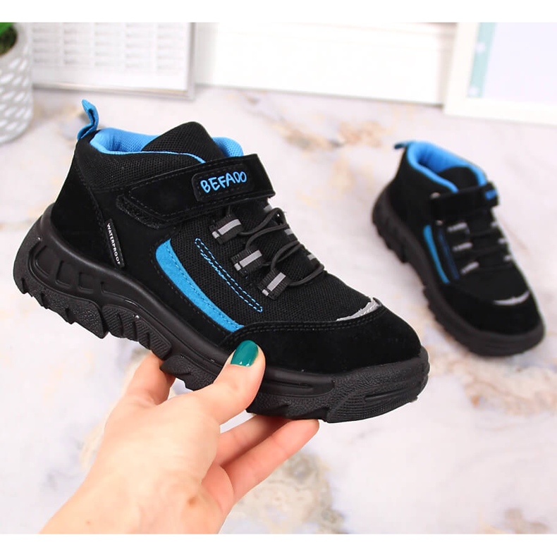 Dječje vodootporne visoke trekking cipele crne Befado 515X002 crno/plavo 1