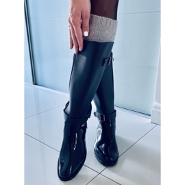 BM Split crne kaljače crna 1