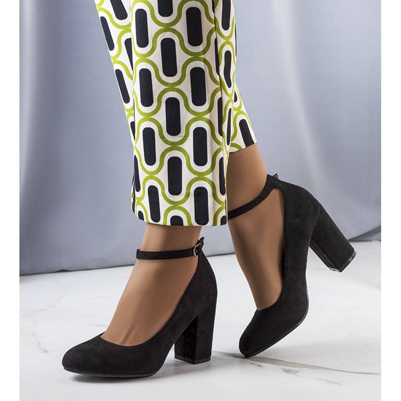 PA1 Crne cipele s remenom iz Norrie crna 1