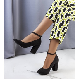 PA1 Crne cipele s remenom iz Norrie crna 2