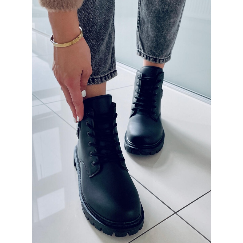 BM Atomic crne ženske trapper čizme crna 1