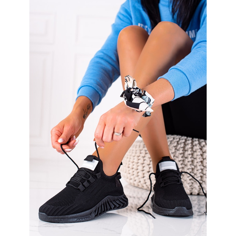 SHELOVET Crne sportske cipele crno 1