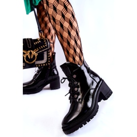 Vinceza Lakirane tople čizme na vezanje crne Ragnhild crna 1