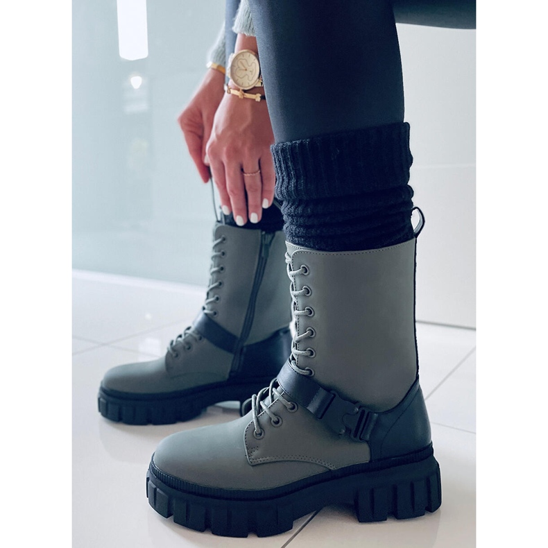 BM Kieran Green ravne čizme na vezanje zelena 2