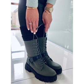 BM Kieran Green ravne čizme na vezanje zelena 1