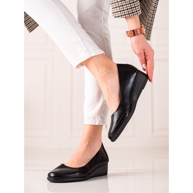 Casual VINCEZA pumpice crno 1