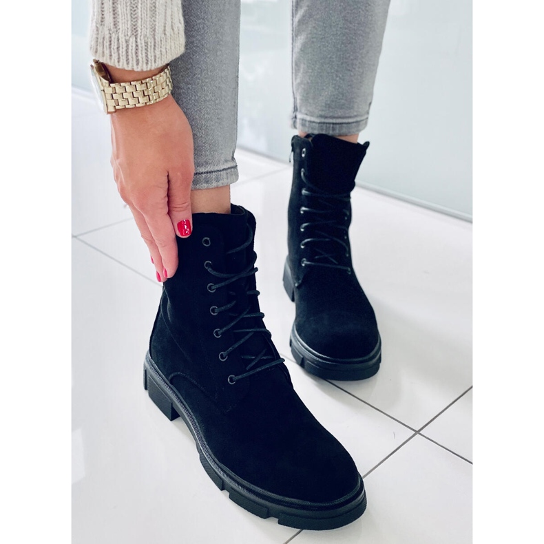 BM Radnici na vezivanje Turner Black crno 2