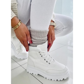 BM Snjeguljica planinarske cipele bijela 2